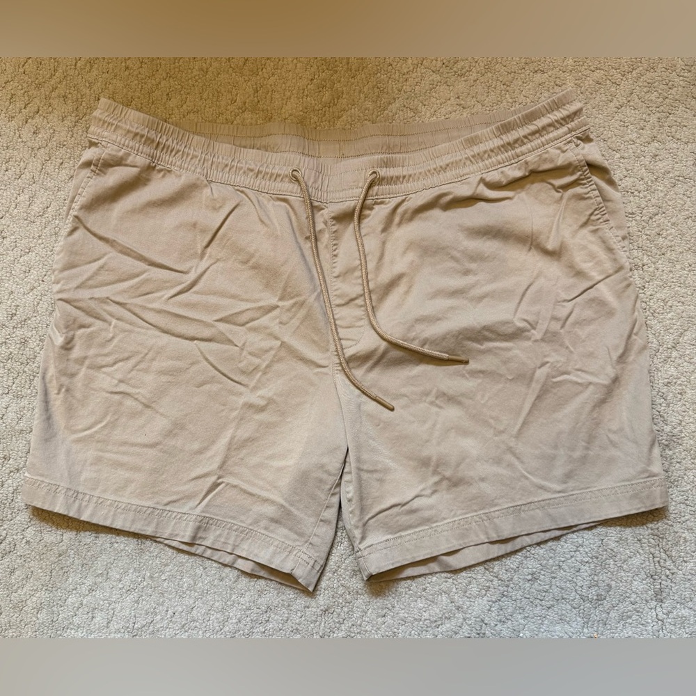 Roundtree & Yorke Men’s Tan Cargo Shorts